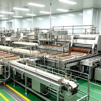 Machine à tiramisu, déposeuse de gâteaux, équipement de remplissage automatique de crème, pulvérisateur de sirop de café pour la production de desserts glacés
