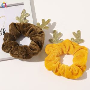 Gomas de terciopelo QIYUE con purpurina Navidad alce ciervo cuerno forma scrunchy lazo para el cabello <span class=keywords><strong>banda</strong></span> elástica para el cabello - Product Image 5
