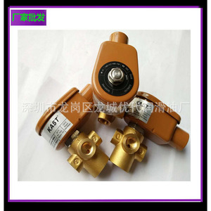 Interruptor de Presión Kast G1/2 de Latón para Compresor de Tornillo, Medio Aéreo, IP54 - Product Image 1