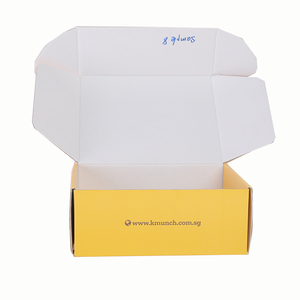 Caja de envío personalizada, caja de correo de embalaje de ropa de zapatos, caja de franqueo de cartón de embalaje <span class=keywords><strong>amarillo</strong></span> con logotipo - Product Image 6