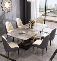 Ensemble de table à manger moderne en acier doré avec plateau en acier, 8 chaises, 6 places, design stable, pieds dorés rose, meubles pour la maison