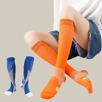 Chaussettes de compression graduée mi-hautes en Spandex/Nylon tricotées pour le voyage en avion, les infirmières, la course à pied, le marathon et les sports