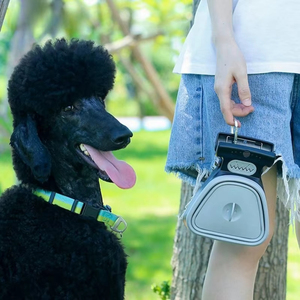 Recogedor de Excrementos Portátil para Perros y Gatos, Herramienta Práctica de Limpieza de Mascotas para Exteriores, Accesorio Plegable para Pasear Perros, Ideal para Camping - Product Image 2