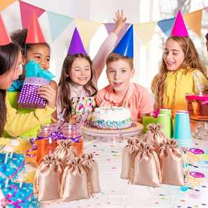 Bolsa de Satén de Alta Calidad para Regalos de Baby Shower o San Valentín, Color Oro Rosa, Mini Bolsa con Cordón para Joyería - Product Image 6