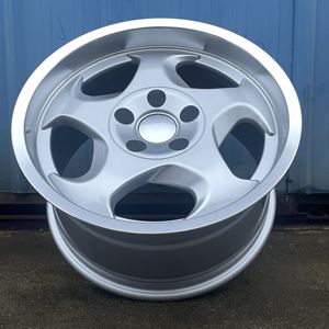 Style 21 Roues 17 Pouces <span class=keywords><strong>Jantes</strong></span> E35 M5 5x120 Argent Roues <span class=keywords><strong>Turbine</strong></span> pour BMW E34 E31 E28 E36 E24 E39 E32 E46 Roues de Voiture de Tourisme - Product Image 6