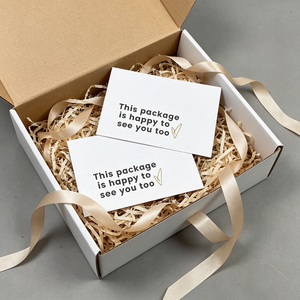 Tarjetas de Agradecimiento Personalizadas de Doble Cara, Minimalistas, en Azul Claro, para Redes Sociales, para Marcas de Belleza - Product Image 2