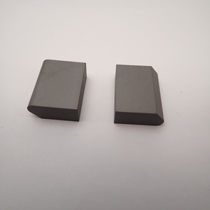25*20*9mm cao tác động kháng tùy chỉnh <span class=keywords><strong>tungsten</strong></span> <span class=keywords><strong>carbide</strong></span> lời khuyên yg11c lớp cho nặng tuyết xẻng hoặc tuyết Loại bỏ máy - Product Image 1