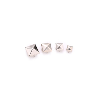 Remaches <span class=keywords><strong>de</strong></span> Hierro <span class=keywords><strong>de</strong></span> Cuatro Puntas <span class=keywords><strong>de</strong></span> 6mm-20mm, Clavos Cuadrados Piramidales Dorados y Plateados para Manualidades, Accesorios para Bolsos <span class=keywords><strong>de</strong></span> <span class=keywords><strong>Teléfono</strong></span> Móvil, Piezas Especiales para Bolsos, Marca XINGHE - Product Image 5