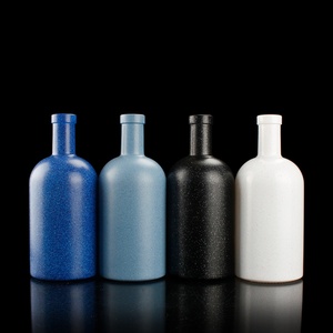 Bouteilles en verre super clair extra mat de 500 ml, 700 ml et 375 ml avec bouchon en liège pour Tequila, <span class=keywords><strong>Gin</strong></span> et Vodka – Très populaires - Product Image 3
