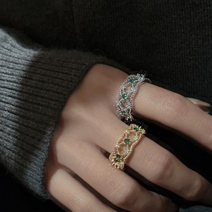 Bague en argent pur S925 avec zircon vert antique, design de niche européen et américain, style vintage, incrustation de dentelle, bijoux taille unique - Product Image 2