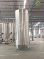 Cuve de fermentation à deux compartiments en acier inoxydable pour la vinification du vin blanc en cave à vin