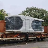 Module préfabriqué de fabrication industrielle avec extérieur personnalisé pour projet touristique, lodge de glamping, maison capsule spatiale moderne de luxe haut de gamme