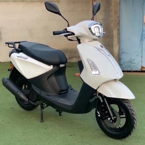 Motocicletas y Scooters Yamaha1 Jog de Gasolina, 4 Tiempos, Refrigeradas por Aire, para Adultos, Diseño Compacto, Ideal para la Navegación Urbana - Product Image 3