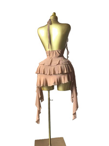 เดรสแฟชั่นผู้หญิงแบบเซ็กซี่ คอวี สายคล้องคอ ไม่มีแขน ประดับเข็มกลัด ชายกระโปรงแบบอสมมาตร เปิดหลัง - Product Image 3