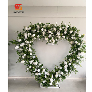 Arreglo de Flores Artificiales Suaves, Rosas Blancas de Seda en Forma de Corazón, Arco Floral para Decoración de Eventos, Fondo, Centro de Mesa - Product Image 1