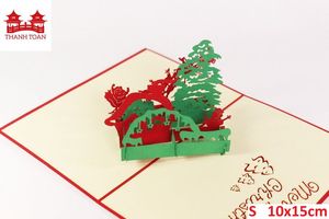 Carte de vœux de Noël rouge avec inscription blanche et motif de houx - Product Image 4