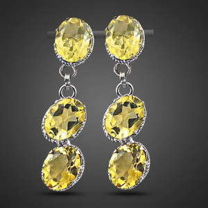 Boucles d'oreilles pendantes en argent 925 plaqué or avec cristaux pour femme Art Palace, bijoux de luxe pour soirée, forme goutte d'eau, sertissage clos - Product Image 1