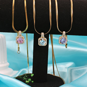 Collar de circonita cuadrada con baño de <span class=keywords><strong>oro</strong></span> de 18 quilates para mujer, estilo INS, <span class=keywords><strong>cadena</strong></span> de clavícula moderna con micro pavé, joyería para regalo de cumpleaños - Product Image 4