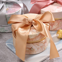 Boîte-cadeau de Noël de luxe en gros personnalisée, boîtes-cadeaux de proposition de demoiselle d'honneur personnalisées, boîtes rondes en papier avec nœud en ruban