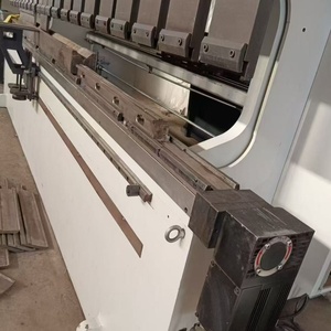 Cintreuse manuelle de tubes en acier inoxydable de 2500 mm pour tôles, semi-automatique CNC, pour tubes de serre, 60 tonnes - Product Image 4