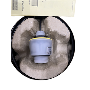 Jauge de niveau radar VEGAPULS C11, mesure de niveau sans contact, portée de mesure : 8 m - Product Image 1