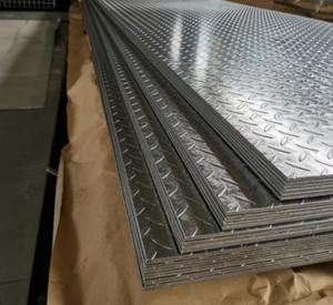 S235JR 열간압연 연강 플로어 플레이트 2.5mm 두께 1250X2500 체커드 GB JIS EN DIN ASTM AISI 인증 ISO 9001 - Product Image 1