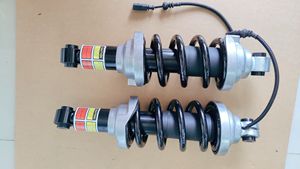 R8 4S用 リア エアサスペンション ショックアブソーバー ADS付き エアストラット OEM 4S0512019 4S0512019C 2017- - Product Image 3