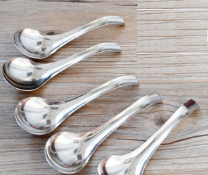 Cuillère à soupe classique extra épaisse en acier inoxydable pour les fêtes et les dîners, fournitures quotidiennes, Chine Zhejiang, vente en gros - Product Image 3