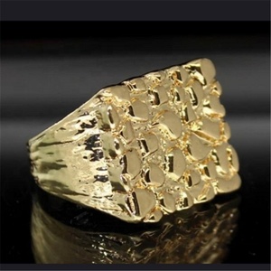 Anillo Cuadrado Estilo Nugget Bañado en Oro de 18k, <span class=keywords><strong>Joyería</strong></span> de Moda con Encanto y Personalidad <span class=keywords><strong>para</strong></span> <span class=keywords><strong>Hombre</strong></span>/Mujer - Product Image 1