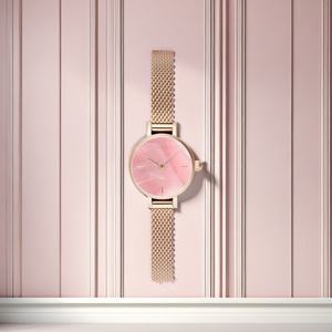 Montre pour femme rose haut de gamme personnalisée, marque privée, mouvement japonais, style business et mode, fabriquée par des horlogers d'élite avec des cristaux. - Product Image 3