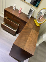 Solution de chambre moderne : Meuble en contreplaqué coquille et bois, 6 tiroirs + plateau transformable en coiffeuse/table basse, gain de place, sur mesure