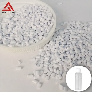 דוגמית חינם מחיר תחרותי התכה פלסטיק מחמד כדורי <span class=keywords><strong>repro</strong></span> צבע לבן masterbatch עבור בקבוקי חיות מחמד - Product Image 1