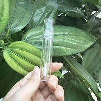4ml AS Botella de brillo de labios de maquillaje de plástico redondo Tubo de brillo de labios transparente fino y grueso con varita