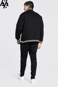 Venta al por mayor personalizado hombres nueva moda hombres negro acanalado media cremallera chándales flaco chándal hombres llano Slim Fit hombre Jogger conjuntos - Product Image 2