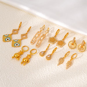 <b>Fashion</b> Jewelry Wholesale Custom Classic Flower 18K Gold Plated Zircon Brass Huggie <b>Hoop</b> Drop <b>Earring</b> for Women Anniversary - Product Image 2