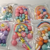 26-teiliges Set Künstliche Bälle Kuchendekoration Weiche Gummi-Regenbogen-Schaumstoffbälle für Weihnachten Hochzeit Geburtstag Party Tortendekoration Zubehör