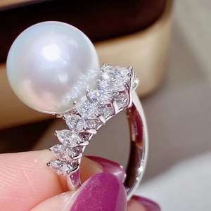 Bague en perle blanche naturelle exquise, 12-11mm, ronde, légèrement imparfaite, argent pur S925, ultra luxueuse avec une forte luminosité - Product Image 4