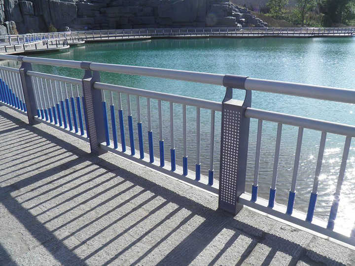 Street Railing Pedestrian Guardrail Traffic Barriers for Roadside ...