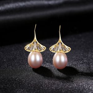 Clásico al por mayor S925 Plata Perla de agua dulce circón hoja de ginkgo pendientes mujer joyería de gama alta pendientes - Product Image 5