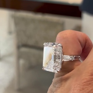 <span class=keywords><strong>Bague</strong></span> de fiançailles à trois pierres en diamant de laboratoire taille émeraude 10 carats, or blanc 18 carats, couleur D, clarté VVS, pour <span class=keywords><strong>femme</strong></span>, grande <span class=keywords><strong>bague</strong></span> en diamant - Product Image 6