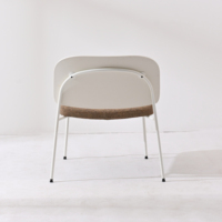 Mobilier d'usine Siège en tissu nordique de faible hauteur Chaise de café Cadre en métal Loisirs modernes Chaise de salon monoplace pour la maison