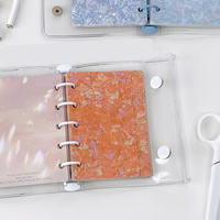 A7M5 DIY Album Photo ou Carnet Transfrontalier Rose Rayé Ondulation de l'Eau Couverture de Reliure Acrylique PVC Coque Rigide Reliure à Feuilles Mobiles