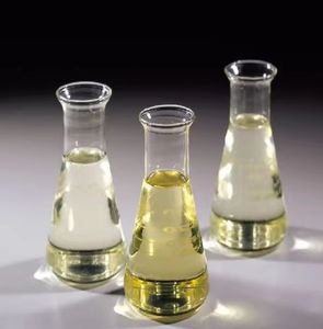 Factory Supply High Quality Tung Oil CAS 8001-20-5 with Good Price for wood - Product Image 2