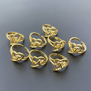 Qiuhan Hip Hop personal isierte verstellbare Buchstaben ringe Damen schmuck Damen CLASSIC 1pcs/opp Tasche/Zirkon Kupfer Edelstahl - Product Image 5