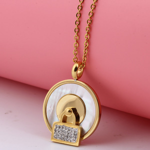 Collar con Colgante de Candado de Amor Redondo de Oro 18K, Estilo Europeo Americano Creativo, de Acero Inoxidable, Joyería de Regalo - Product Image 1