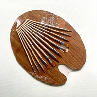 Fabricant Fourniture Triplex Board Emballage thermorétractable 12 tiges en bois Ensemble de pinceaux pour cheveux en nylon Outils de pinceaux pour peinture à l'huile