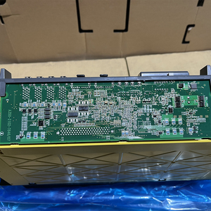 Servoaccionamiento de alto rendimiento Fanuc A06B-6240-H326 Serie Alpha i SV, caja de control de automatización industrial, amplificador de accionamiento Fanuc - Product Image 3