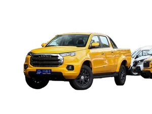 Pick-up diesel 2WD automatique <span class=keywords><strong>JMC</strong></span> Yuhu 7 2.0T Turbo 2022 |   Volant à gauche, pneus R17, galerie de toit métallique, sièges en tissu, intérieur foncé - Product Image 1