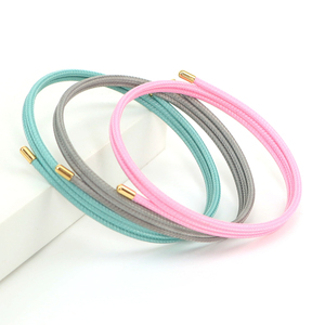 Braccialetti Creativi Multistrato con Filo Magnetico, Bracciale Fai-da-Te per Coppie, Allevia la Fatica, Bracciale Artigianale Salutare con Catena e Corda Dorata - Product Image 3