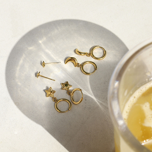 J&D - Juego de 3 Pares de Aretes de Acero Inoxidable con Baño de Oro de 18k, Diseño de Estrella y Luna Martilladas, Versátiles - Product Image 5